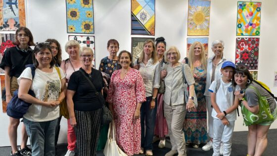 An exhibition by the Ukrainian Quilter’s Association titled ‘War. Peace. Future.’ was the highlight of a one-day coach trip for Sew Positive Ukrainian participants